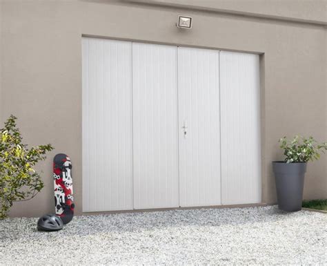 porte de garage pliante avec hublot en aluminium|Pose et installation porte de garage pliante.